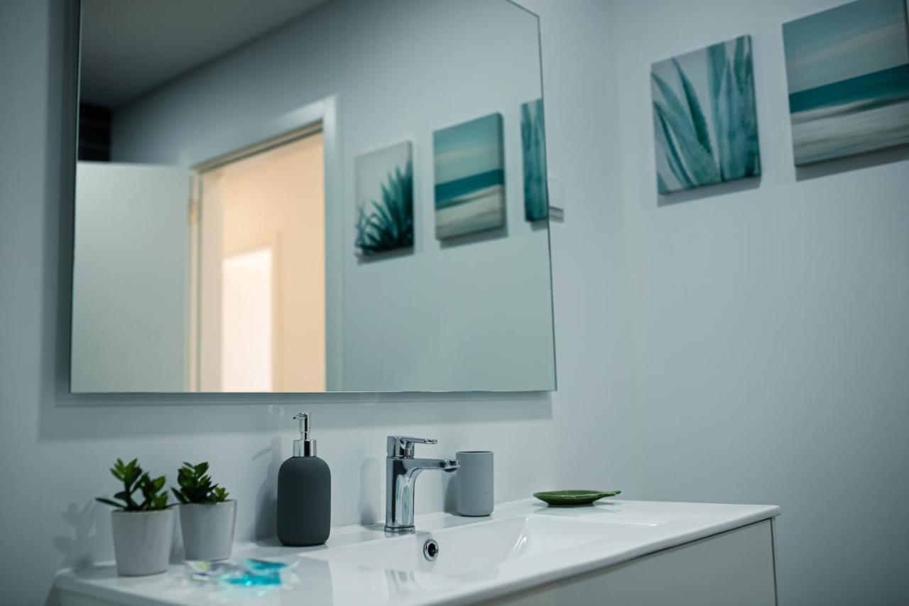 Swordfish Sea View Apartment Peniche Exterior foto